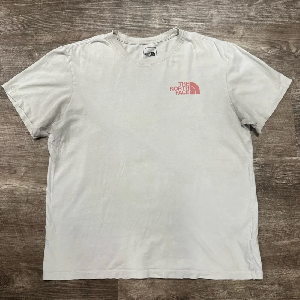 The North Face Berkeley California T-Shirt Size Large